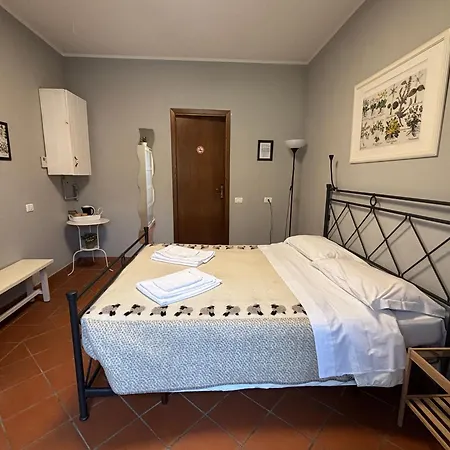 Bioagriturismo La Porta Dei Parchi 农家乐 Anversa Degli Abruzzi