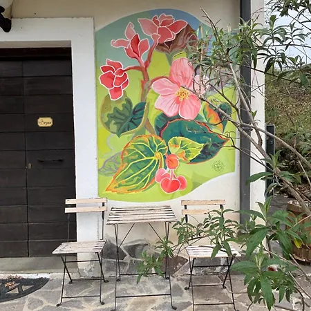 Bioagriturismo La Porta Dei Parchi 农家乐 *