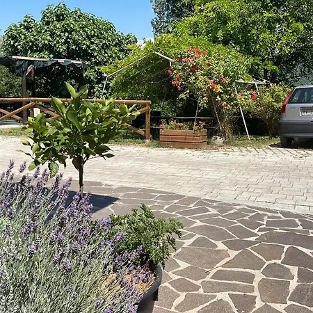 农家乐 Bioagriturismo La Porta Dei Parchi *