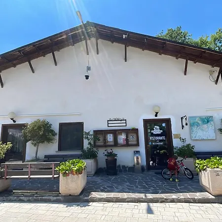 农家乐 Bioagriturismo La Porta Dei Parchi *